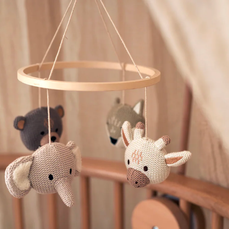 Mobile chambre - animaux tricot